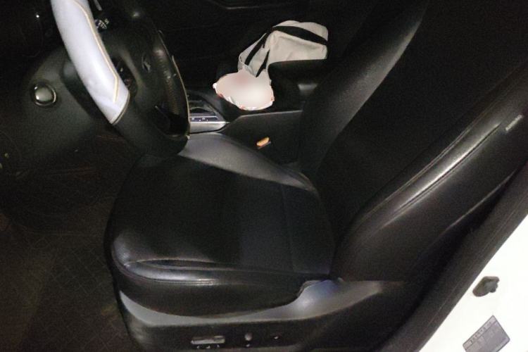 Used Kia K5 2014 2.0L Automatic LUXURY Left Front Seat