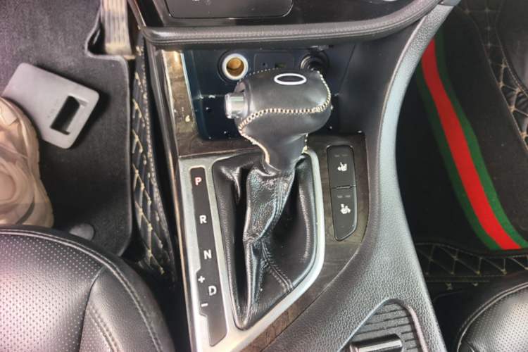 Used Kia K5 2014 2.0L Automatic LUXURY Gear Lever