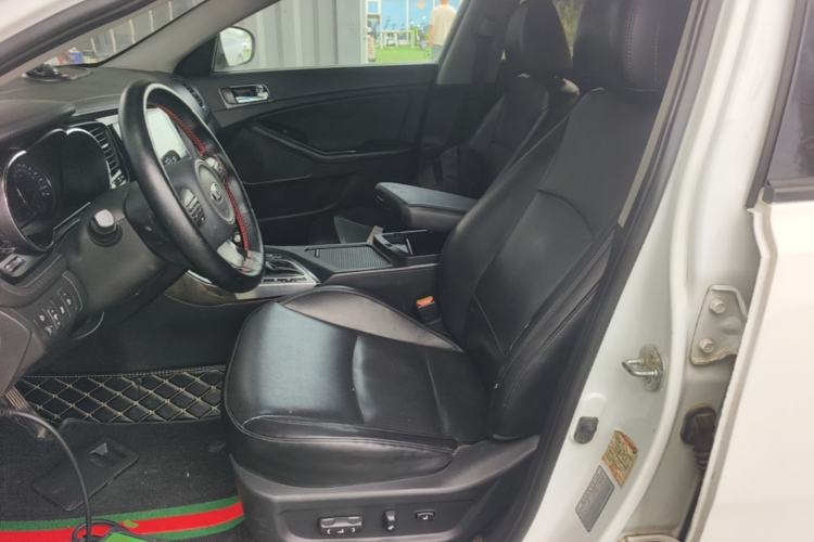 Used Kia K5 2014 2.0L Automatic LUXURY Left Front Seat