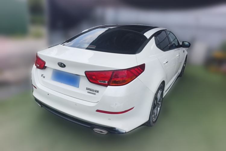 Used Kia K5 2014 2.0L Automatic LUXURY Rear Right 45 Deg