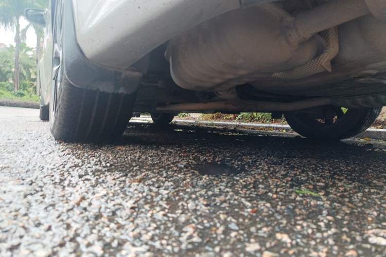 Used Kia K5 2014 2.0L Automatic LUXURY Chassis Rear Left
