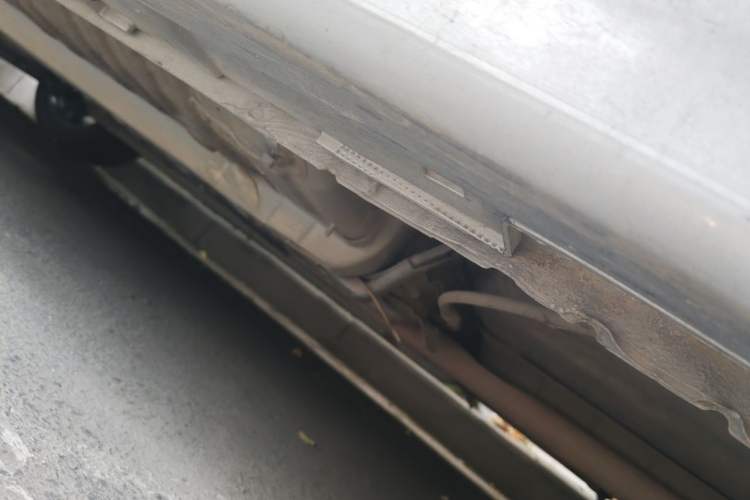 Used Kia K5 2014 2.0L Automatic LUXURY Chassis Rear Left