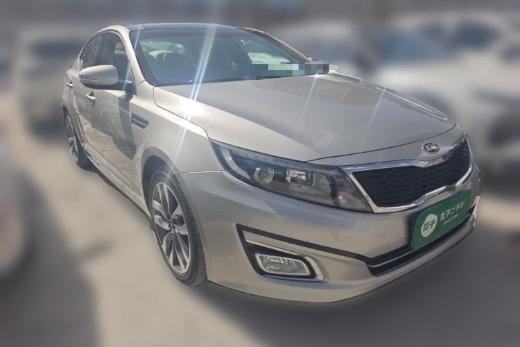Used Kia K5 2014 2.0L Automatic LUXURY Front Right 45 Deg