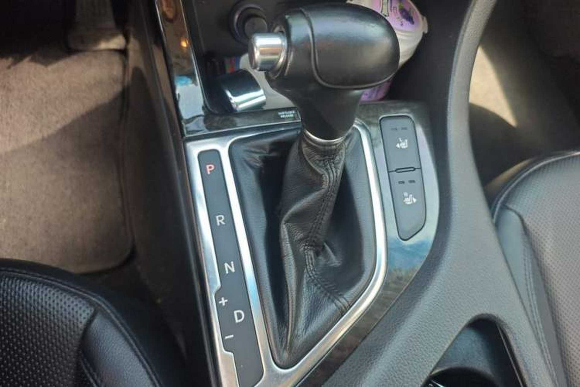 Used Kia K5 2014 2.0L Automatic LUXURY Gear Lever