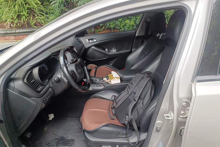 Used Kia K5 2014 2.0L Automatic LUXURY Left Front Seat