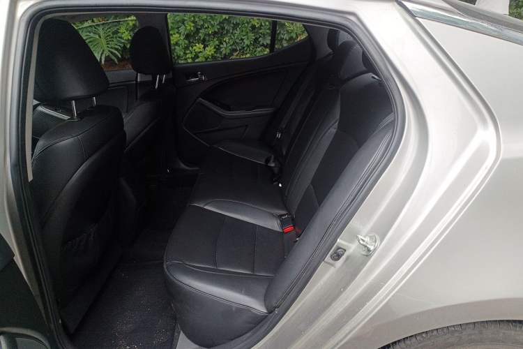 Used Kia K5 2014 2.0L Automatic LUXURY Left Rear Seat