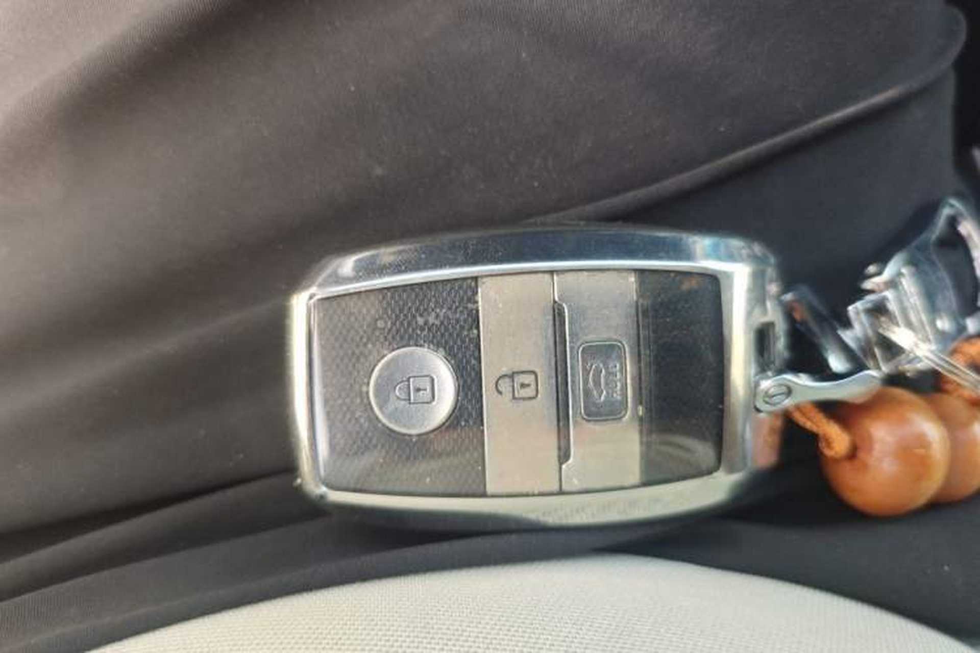 Used Kia K5 2014 2.0L Automatic LUXURY Vehicle Key