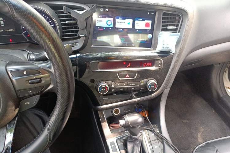 Used Kia K5 2014 2.0L Automatic LUXURY Audio And AC Panel
