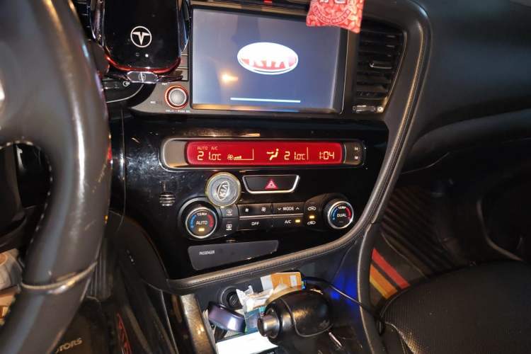 Used Kia K5 2014 2.0L Automatic LUXURY Audio And AC Panel
