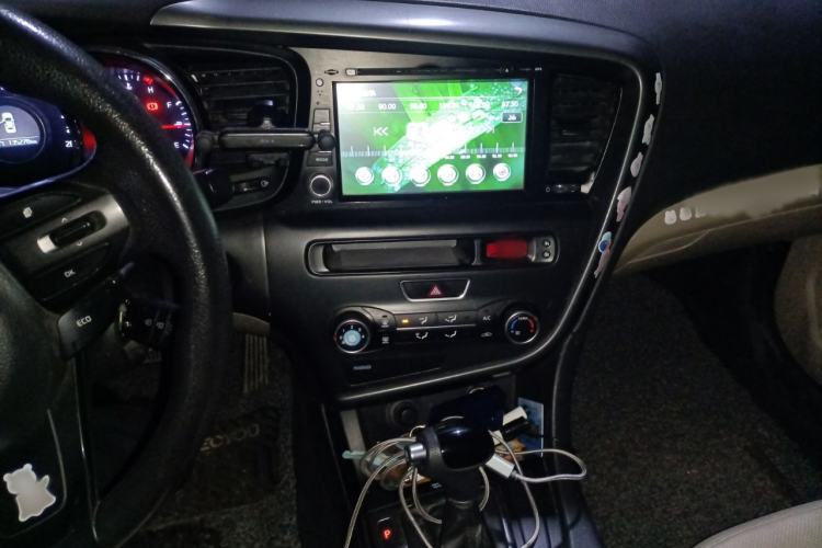 Used Kia K5 2014 2.0L Automatic GL Audio And AC Panel