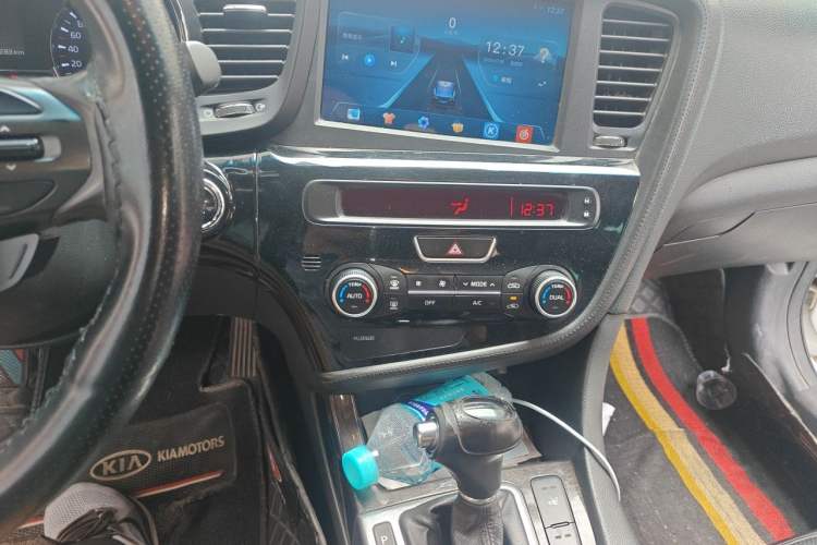 Used Kia K5 2014 2.0L Automatic LUXURY Audio And AC Panel