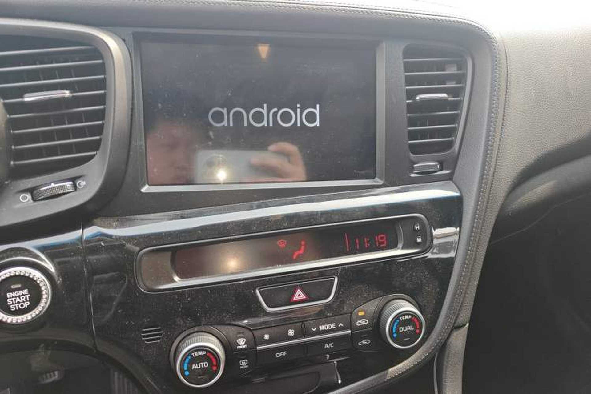 Used Kia K5 2014 2.0L Automatic LUXURY Audio And AC Panel
