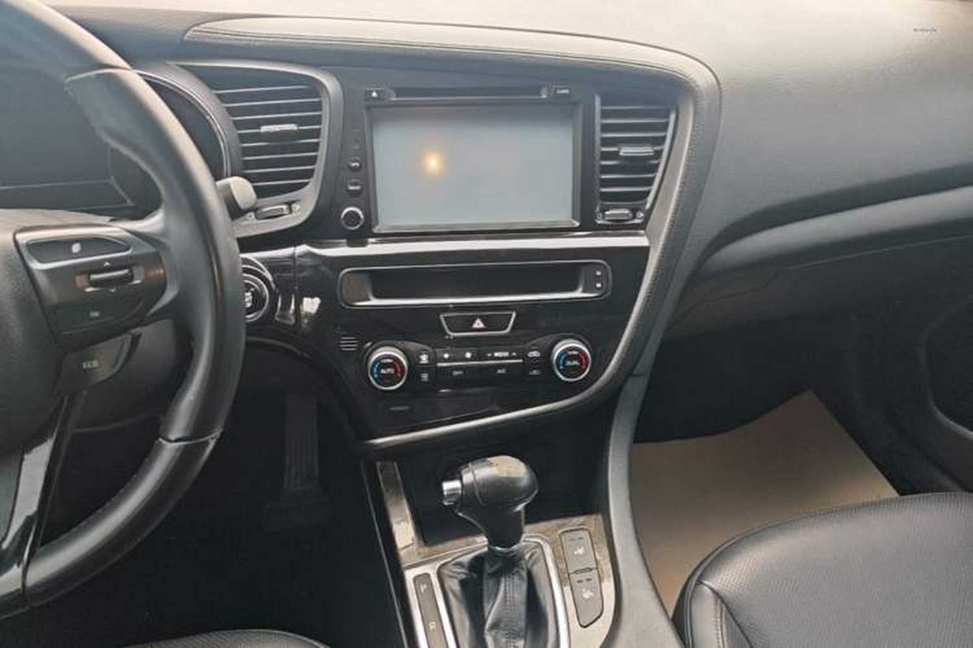 Used Kia K5 2014 2.0L Automatic LUXURY Audio And AC Panel