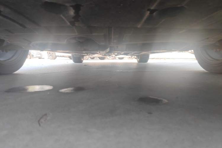 Used Kia K5 2014 2.0L Automatic LUXURY Chassis Front