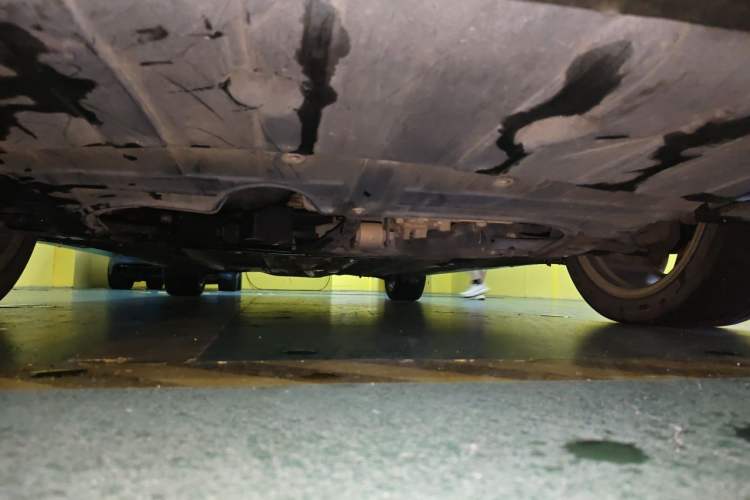 Used Kia K5 2014 2.0L Automatic LUXURY Chassis Front