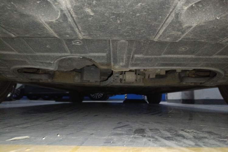Used Kia K5 2014 2.0L Automatic LUXURY Chassis Front
