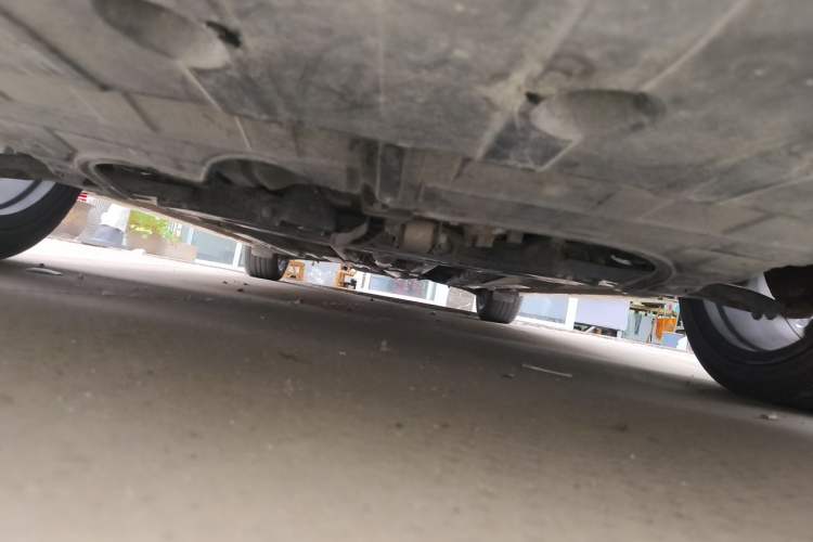 Used Kia K5 2014 2.0L Automatic LUXURY Chassis Front