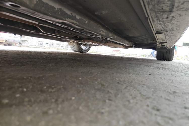 Used Kia K5 2014 2.0L Automatic LUXURY Chassis Front Left