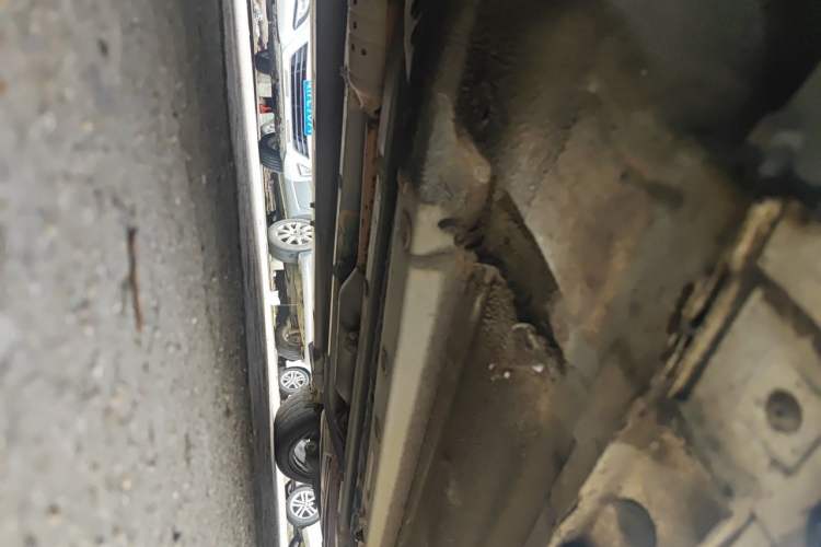 Used Kia K5 2014 2.0L Automatic LUXURY Chassis Front Left