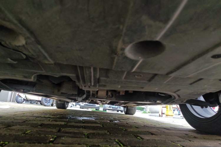 Used Kia K5 2014 2.0L Automatic LUXURY Chassis Front