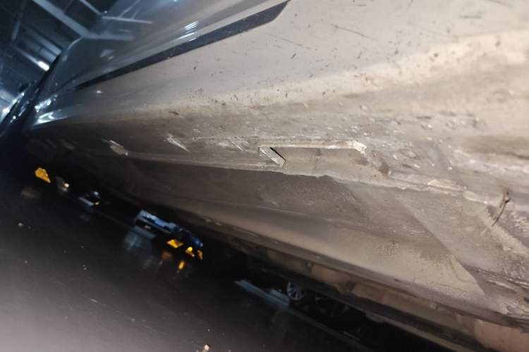 Used Kia K5 2014 2.0L Automatic LUXURY Chassis Front Right
