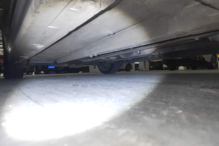Used Kia K5 2014 2.0L Automatic LUXURY Chassis Front Right
