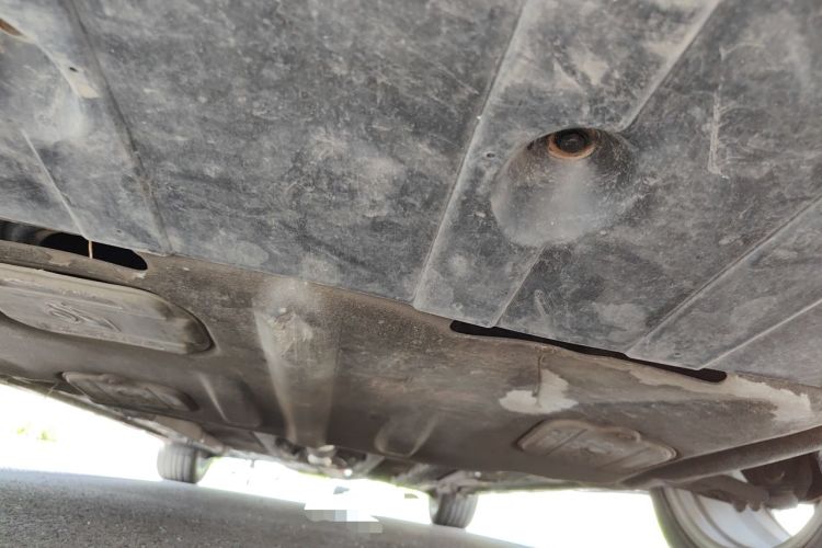 Used Kia K5 2014 2.0L Automatic LUXURY Chassis Front