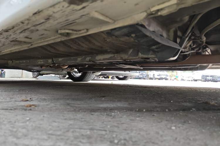 Used Kia K5 2014 2.0L Automatic LUXURY Chassis Rear Left