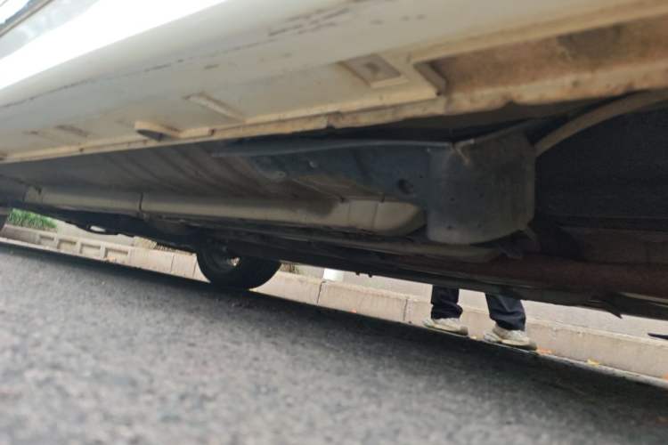 Used Kia K5 2014 2.0L Automatic LUXURY Chassis Rear Left