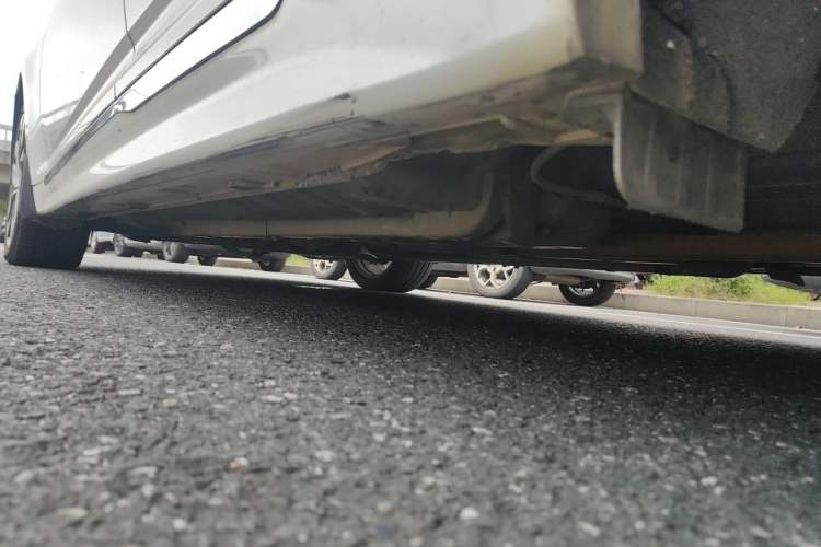 Used Kia K5 2014 2.0L Automatic LUXURY Chassis Rear Left