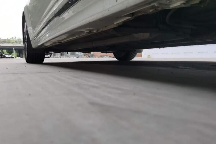 Used Kia K5 2014 2.0L Automatic LUXURY Chassis Rear Left