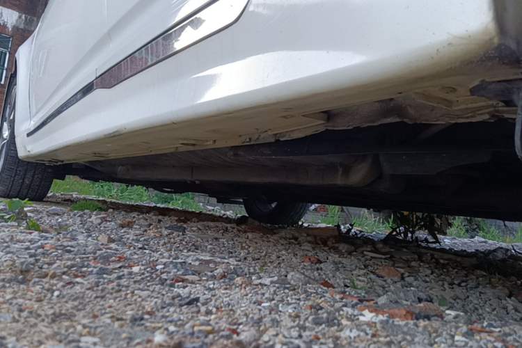 Used Kia K5 2014 2.0L Automatic LUXURY Chassis Rear Left