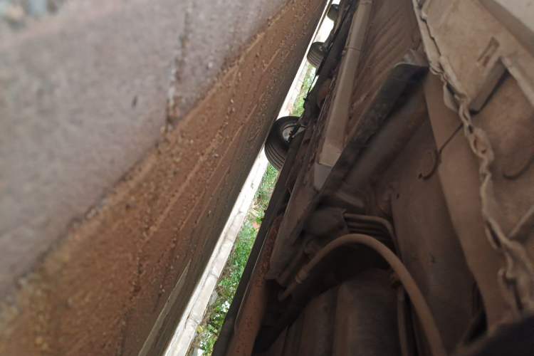 Used Kia K5 2014 2.0L Automatic LUXURY Chassis Rear Left