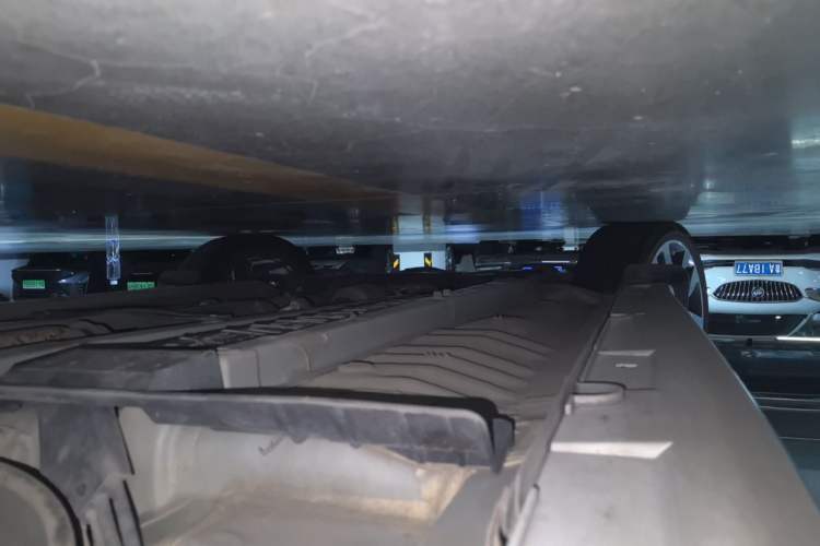 Used Kia K5 2014 2.0L Automatic LUXURY Chassis Rear Left