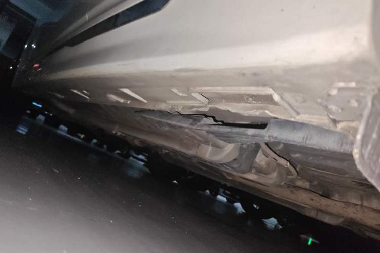 Used Kia K5 2014 2.0L Automatic LUXURY Chassis Rear Left