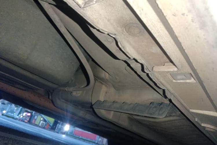 Used Kia K5 2014 2.0L Automatic LUXURY Chassis Rear Right