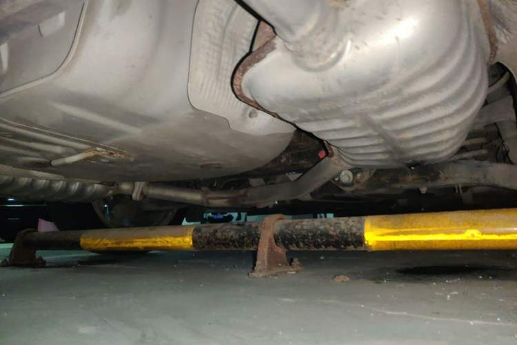 Used Kia K5 2014 2.0L Automatic LUXURY Chassis Rear Right