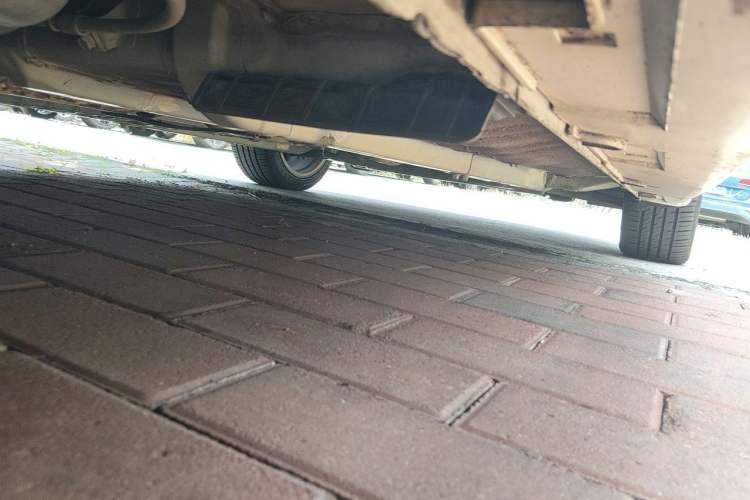 Used Kia K5 2014 2.0L Automatic LUXURY Chassis Rear Right