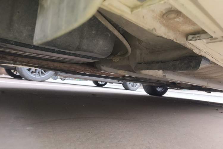Used Kia K5 2014 2.0L Automatic LUXURY Chassis Rear Right