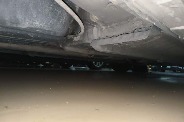 Used Kia K5 2014 2.0L Automatic LUXURY Chassis Rear Right