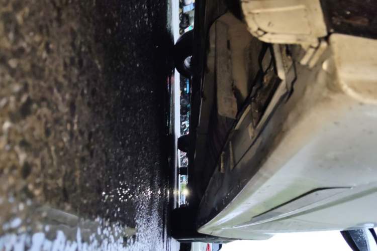 Used Kia K5 2014 2.0L Automatic LUXURY Chassis Rear Right