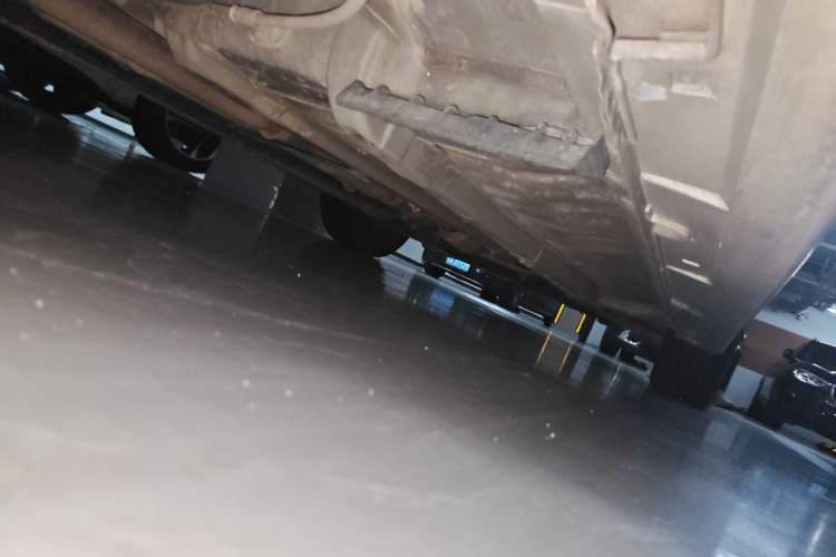 Used Kia K5 2014 2.0L Automatic LUXURY Chassis Rear Right