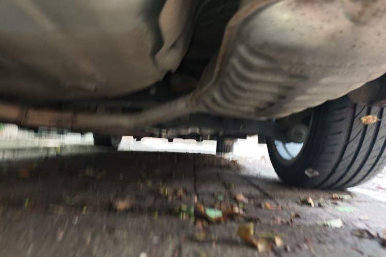 Used Kia K5 2014 2.0L Automatic LUXURY Chassis Rear Right