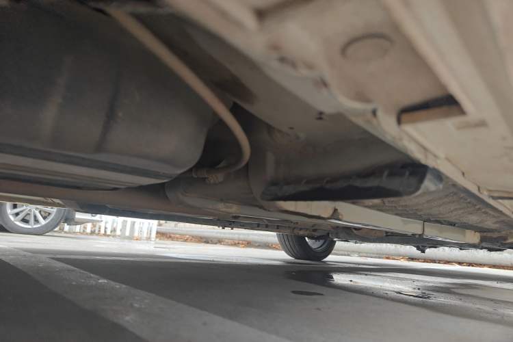 Used Kia K5 2014 2.0T Automatic Chassis Rear Right