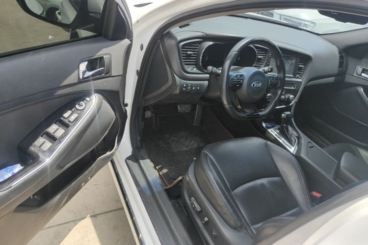 Used Kia K5 2014 2.0T Automatic T-PREMIUM Driver Seat