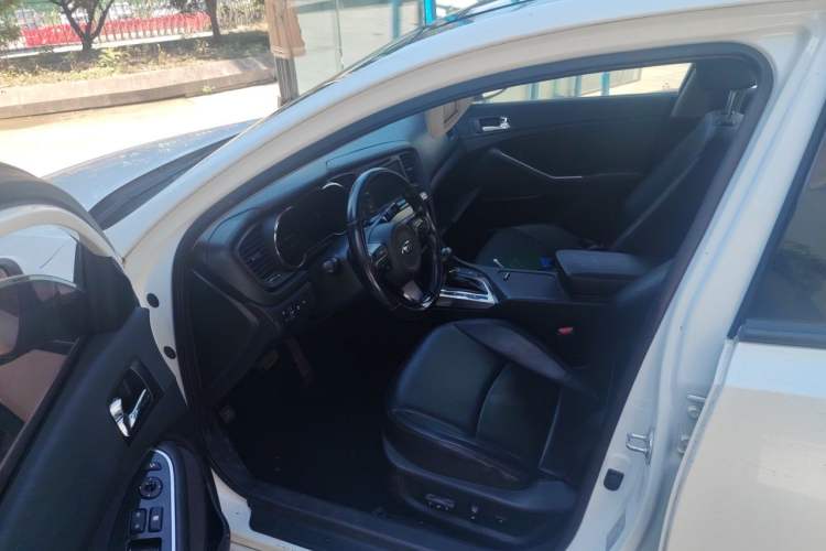 Used Kia K5 2014 2.0L Automatic LUXURY Driver Seat