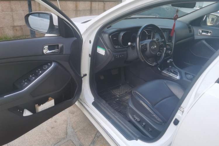 Used Kia K5 2014 2.0L Automatic LUXURY Driver Seat