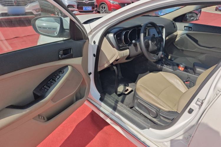 Used Kia K5 2014 2.0L Automatic GL Driver Seat