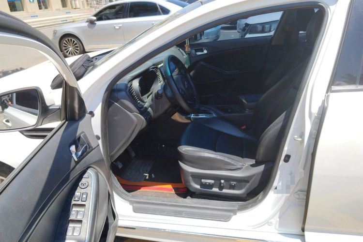 Used Kia K5 2014 2.0L Automatic LUXURY Driver Seat