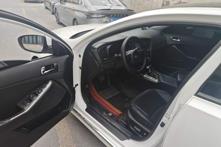 Used Kia K5 2014 2.0L Automatic LUXURY Driver Seat